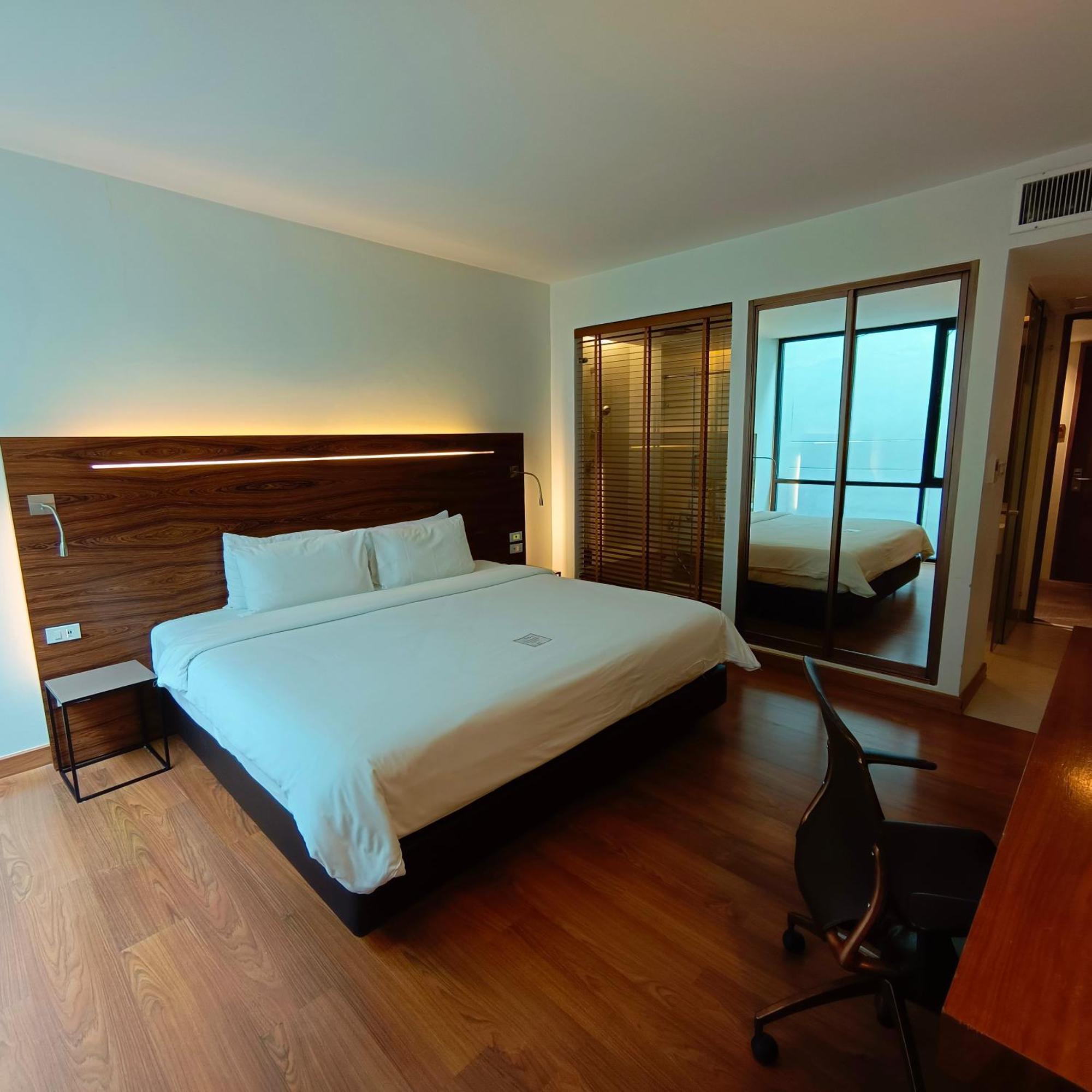 Sacha'S Hotel Uno Sha Bangkok Zewnętrze zdjęcie